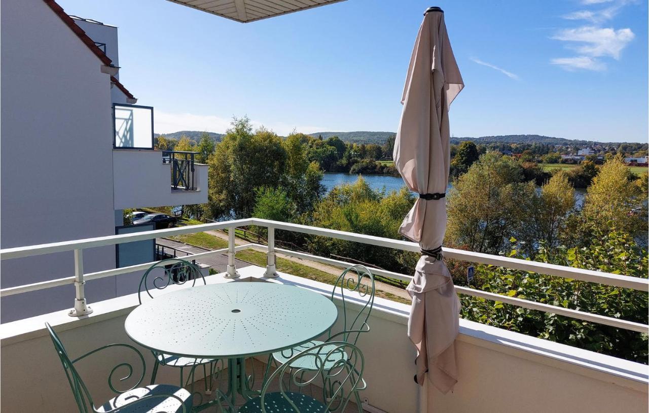 Awesome Apartment In Triel-Sur-Seine With Kitchen Εξωτερικό φωτογραφία
